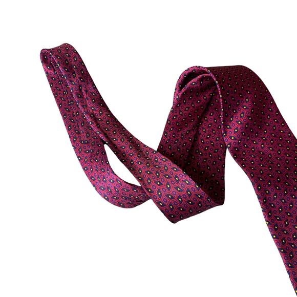 Balenciaga 100% Silk Necktie LUXURY Made in Italy Red with Blue Geometric Tie - Picture 4 of 16